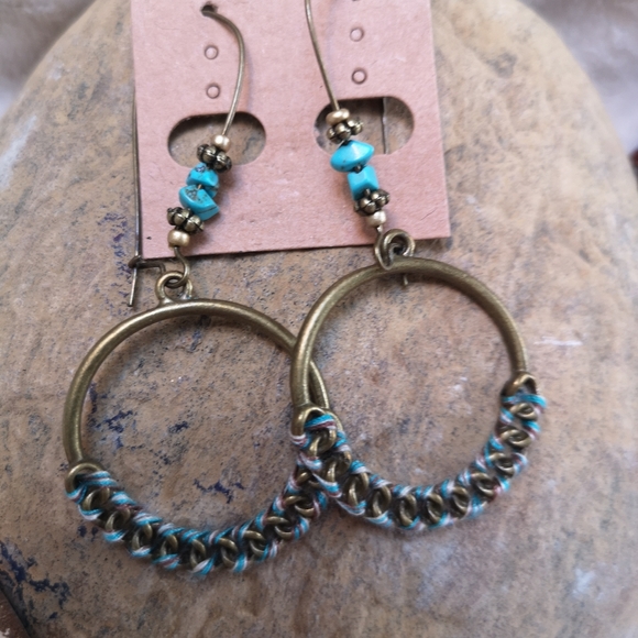FREE WITH PURCHASE.Earrings - Picture 2 of 2